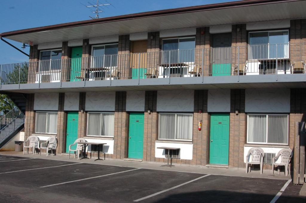 Tropicana Inn Καταρράκτες του Νιαγάρα Εξωτερικό φωτογραφία